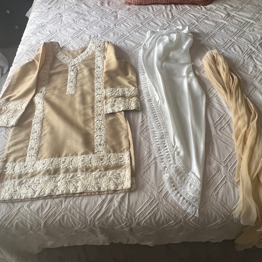 Embroider 3 piece suit